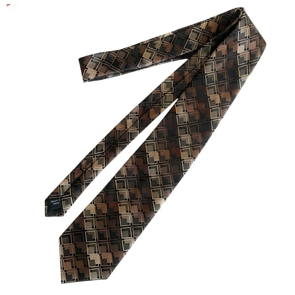 Bugatti Men's 100 % Silk Tie Brown Necktie Geometric 58